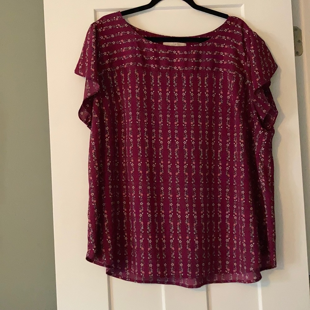 Loft short sleeve blouse size 22